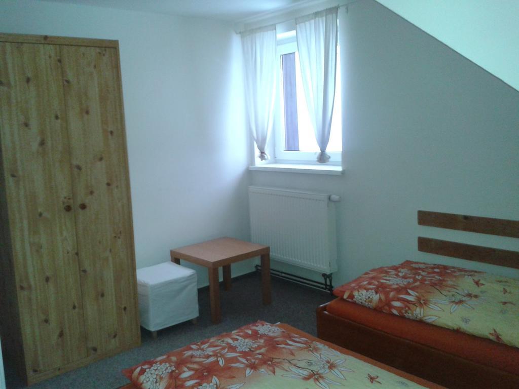 Chata Jawa Hotell Strážné Rum bild