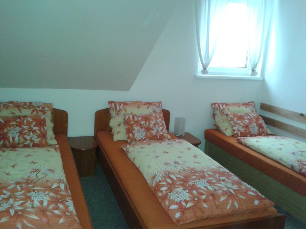 Chata Jawa Hotell Strážné Rum bild